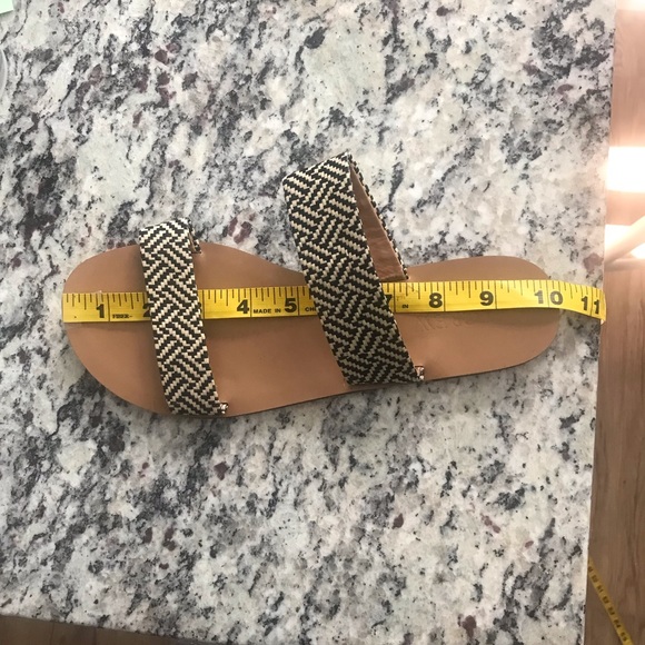 J Crew Sandals - Picture 2 of 4